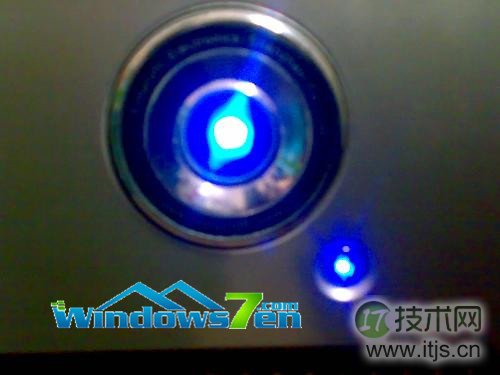 硬盘指示灯